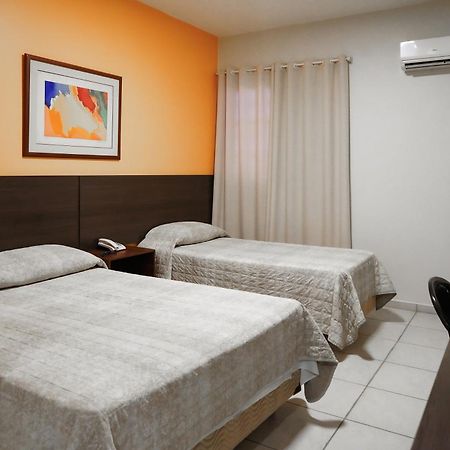 Attie Park Hotel Uberlândia Dış mekan fotoğraf