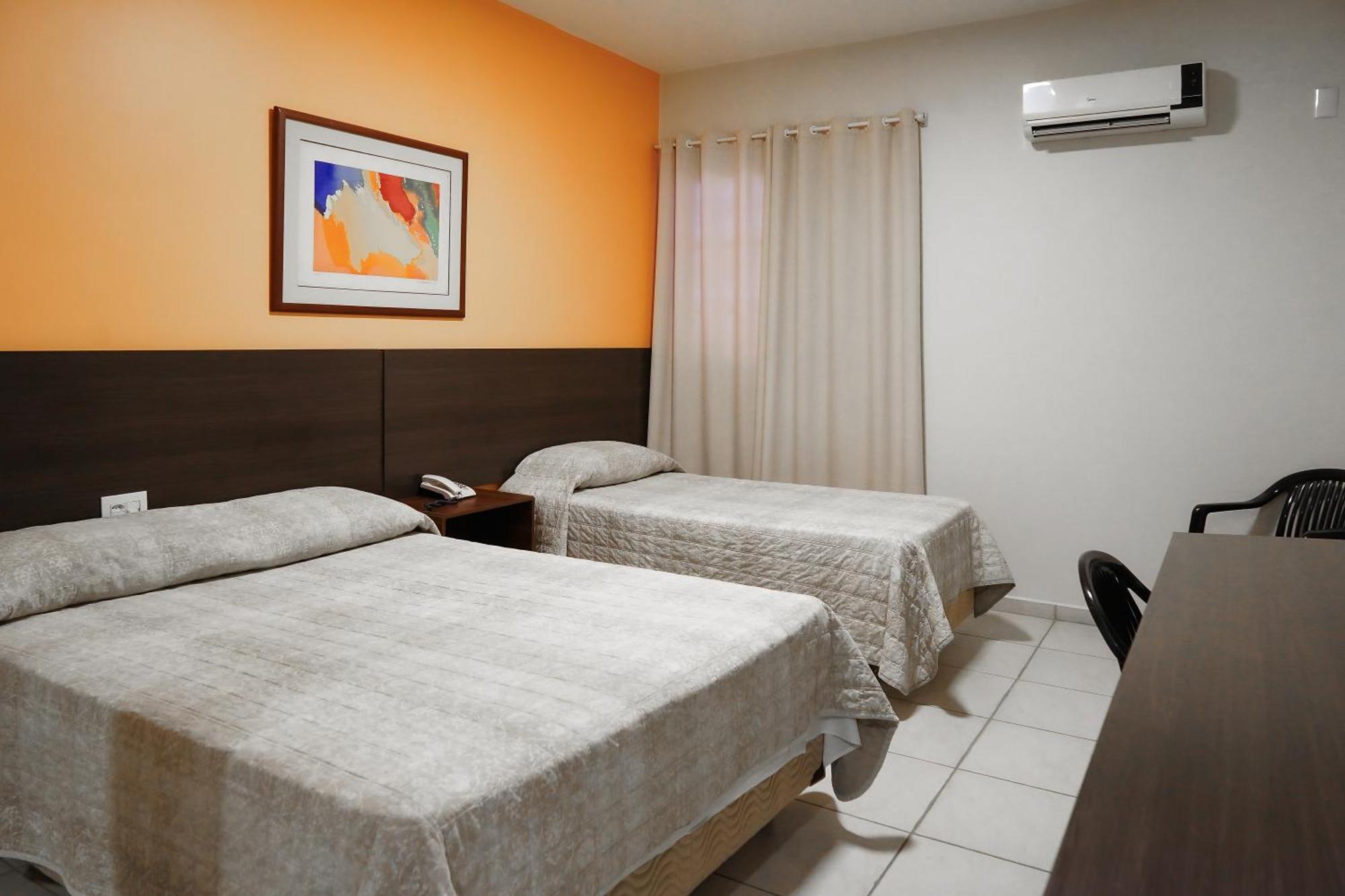 Attie Park Hotel Uberlândia Dış mekan fotoğraf